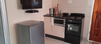 Stamp Africa 1 Bedrmd Apartment, Chudleigh, Lusaka