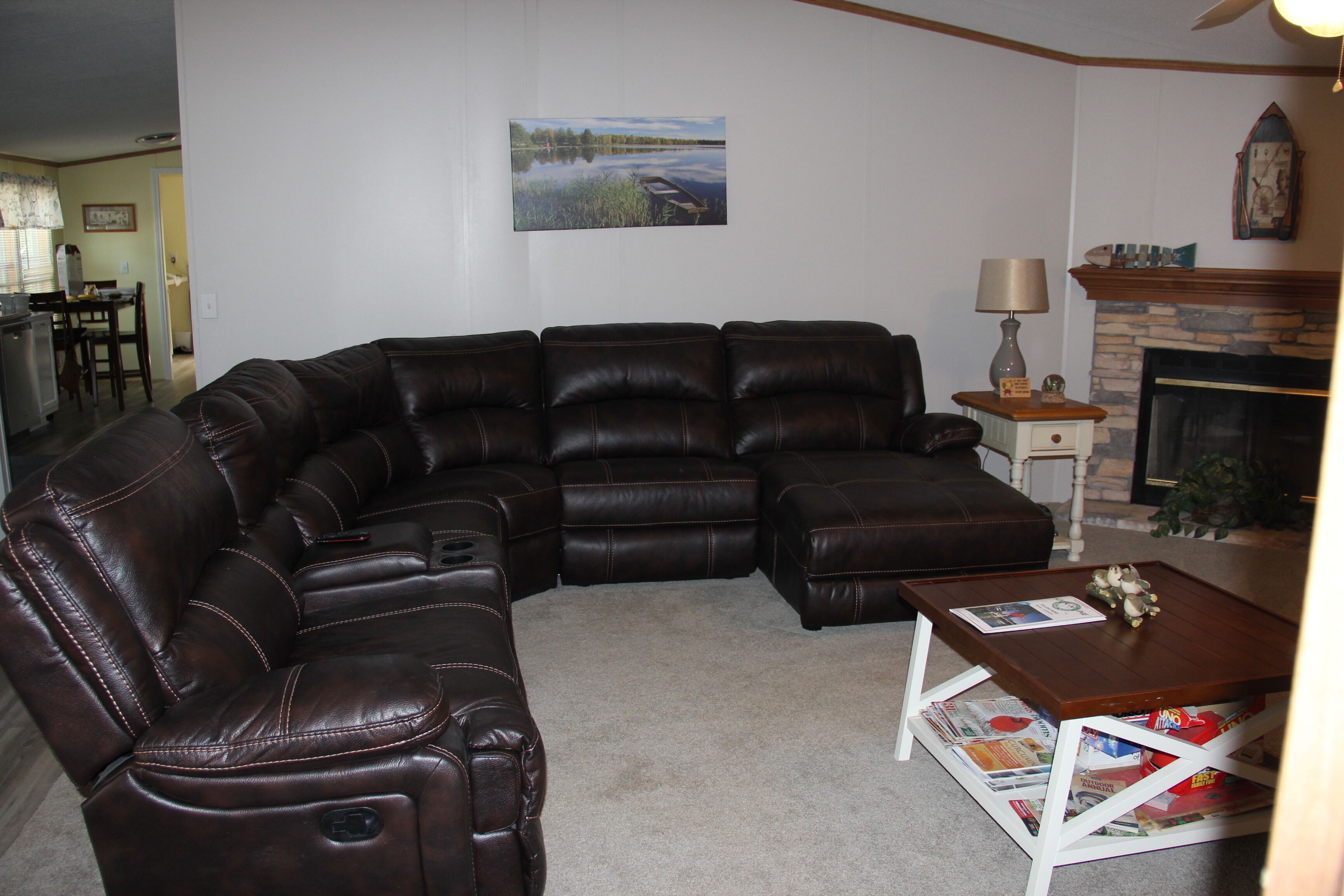 Family Lake Getaway/Fisherman's Paradise