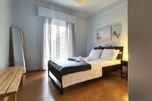 1 bedroom, free WiFi - Vacation Home For 4 - ENTIRE FLAT (Athina)