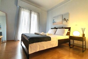 1 bedroom, free WiFi - Vacation Home For 4 - ENTIRE FLAT (Athina)