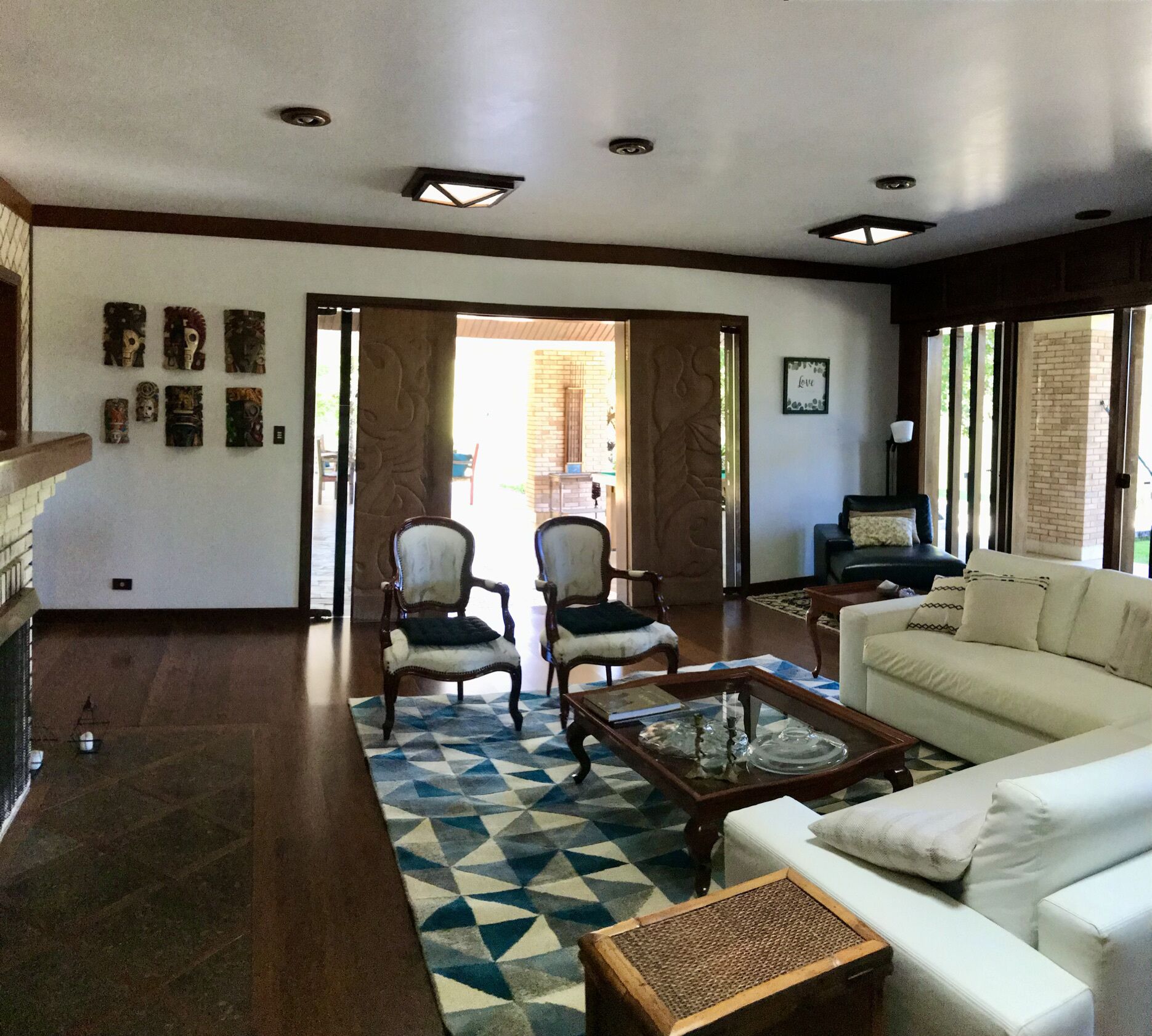 Farm house with 360° view - privacy on top of the mountain with native forest.