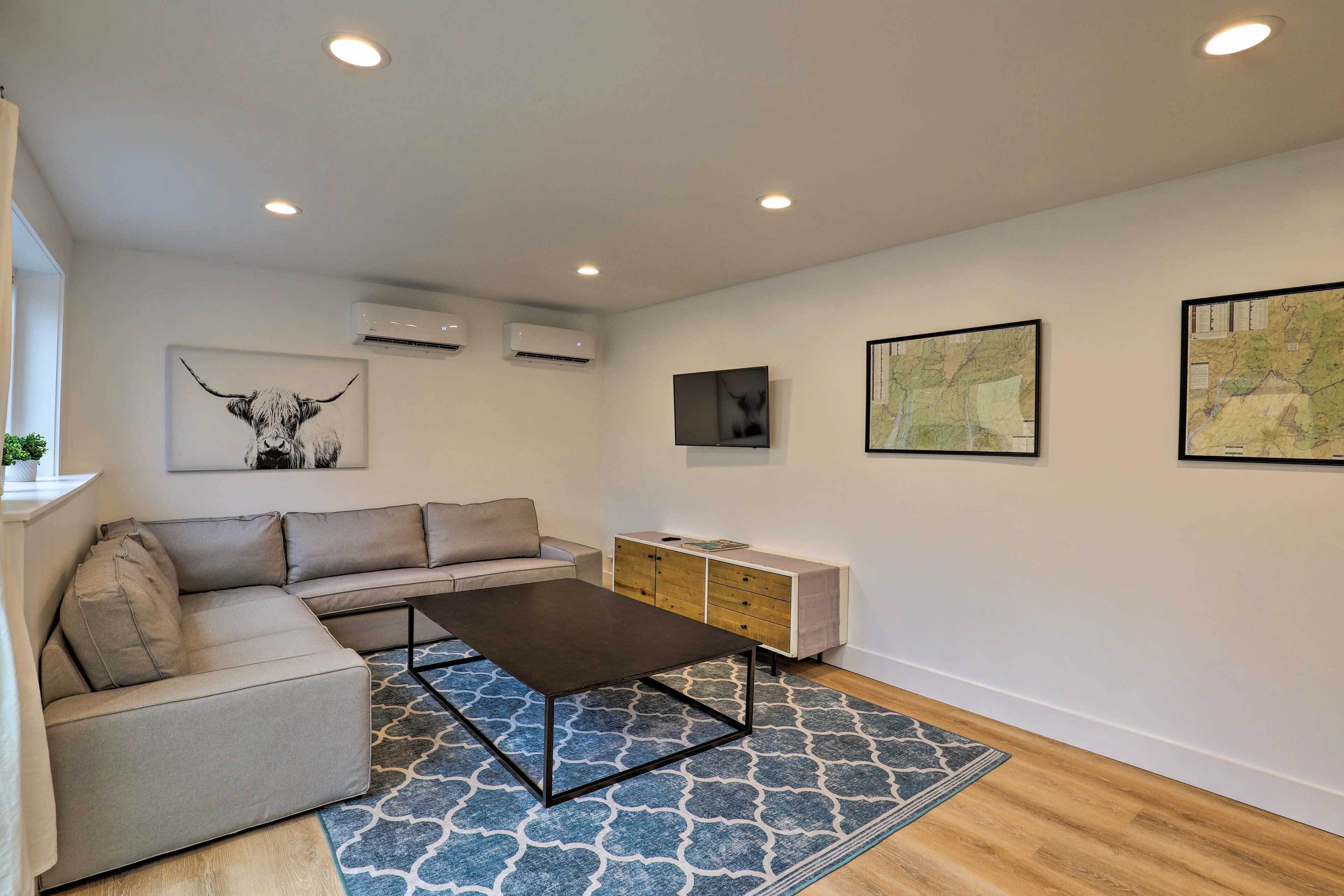 Freshly Renovated Apt 1 Mile From Downtown