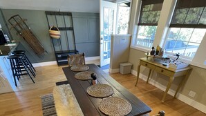 Chambre Signature | Repas dans la chambre