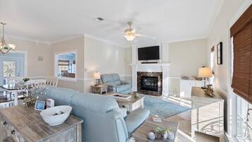 智能电视、壁炉