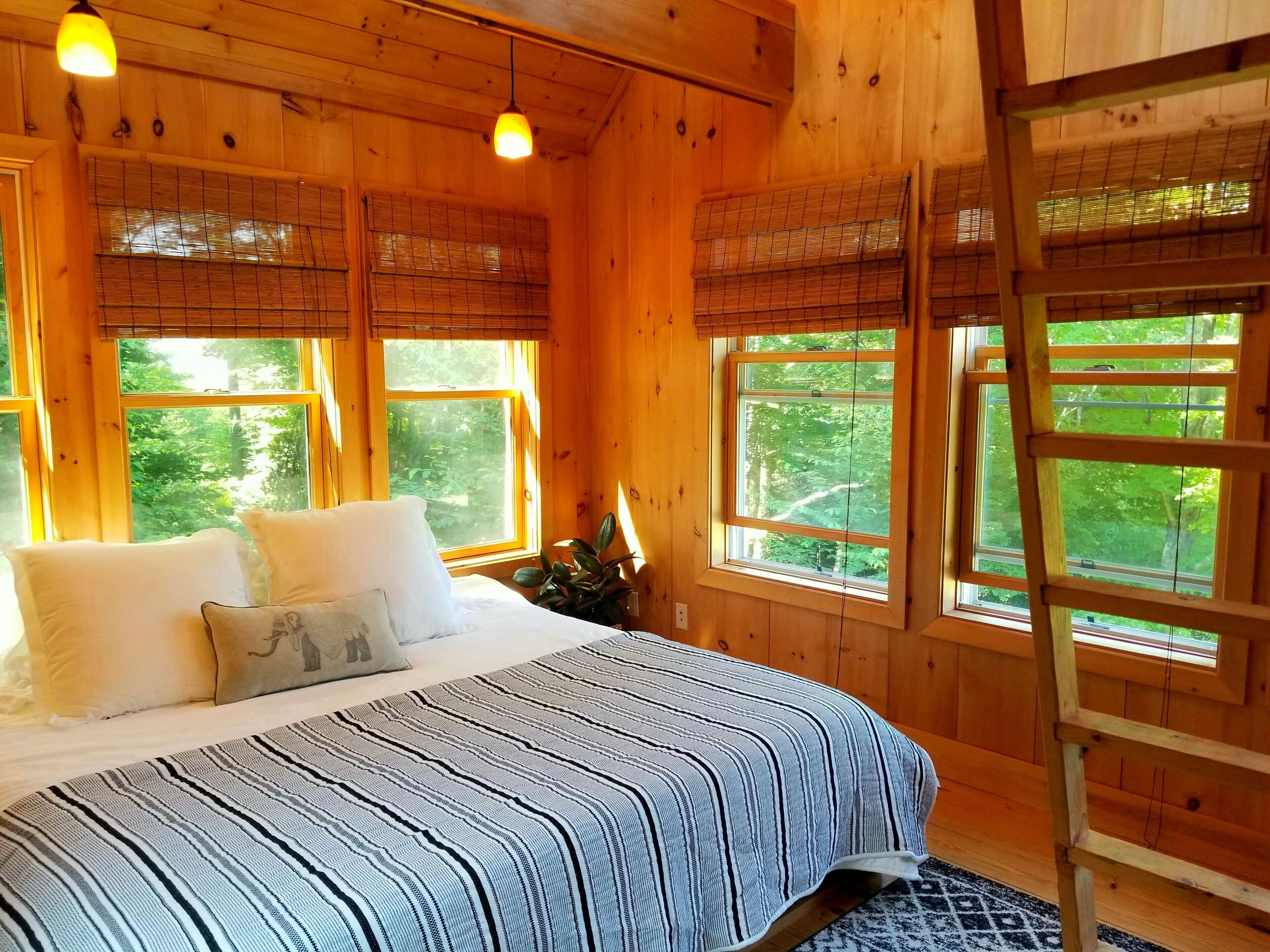 Extreme Leisure Minutes from Action and Adventure