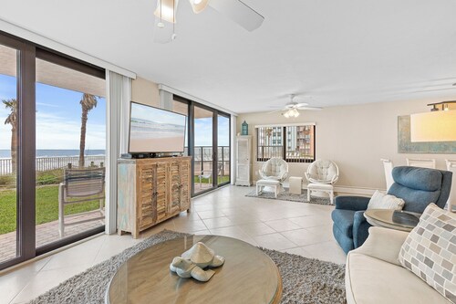 Direct Oceanfront, Ground-Floor Condo Just Steps from Pool & Beach Access!