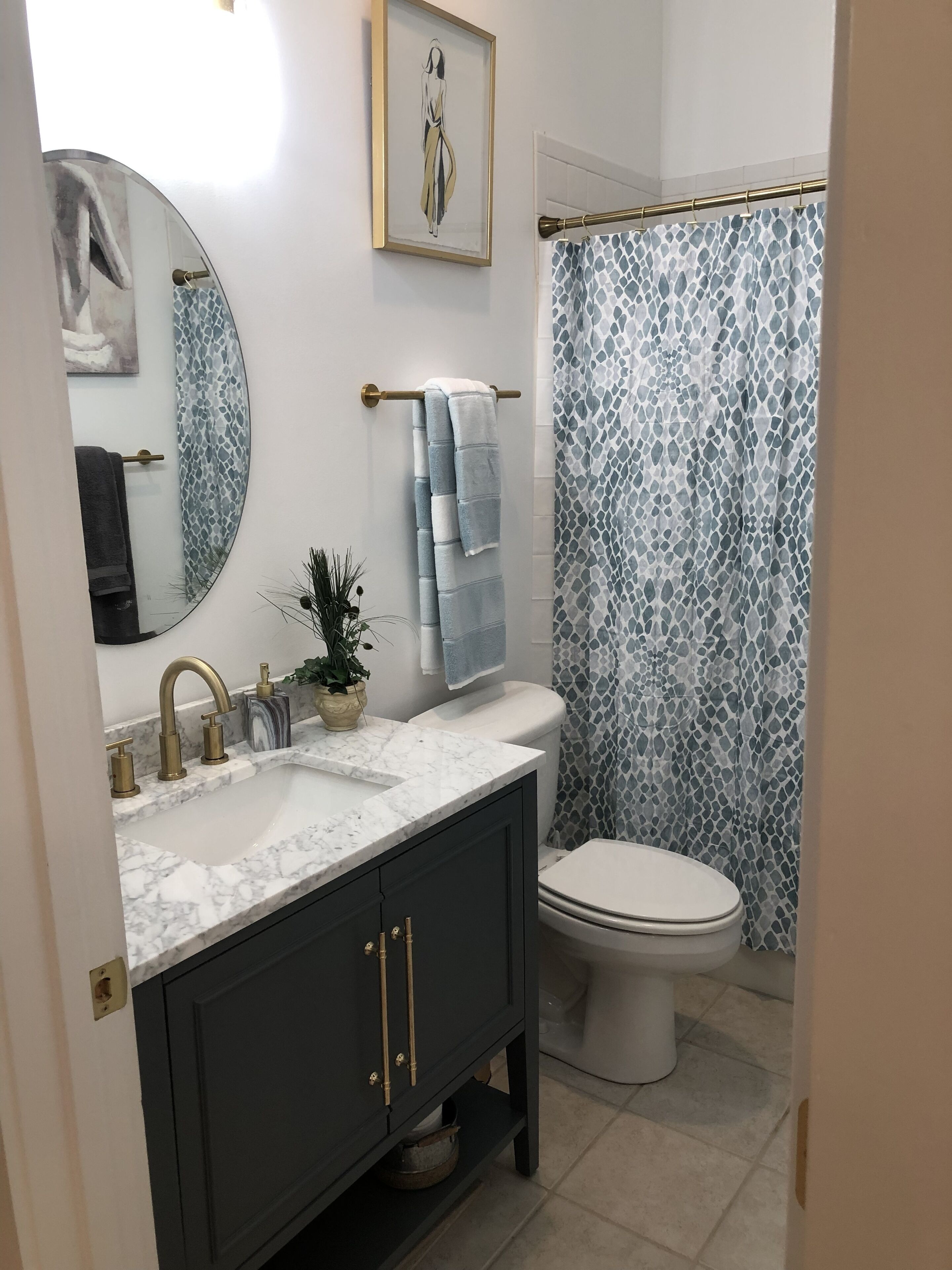 Relax in newly renovated in-law suite!