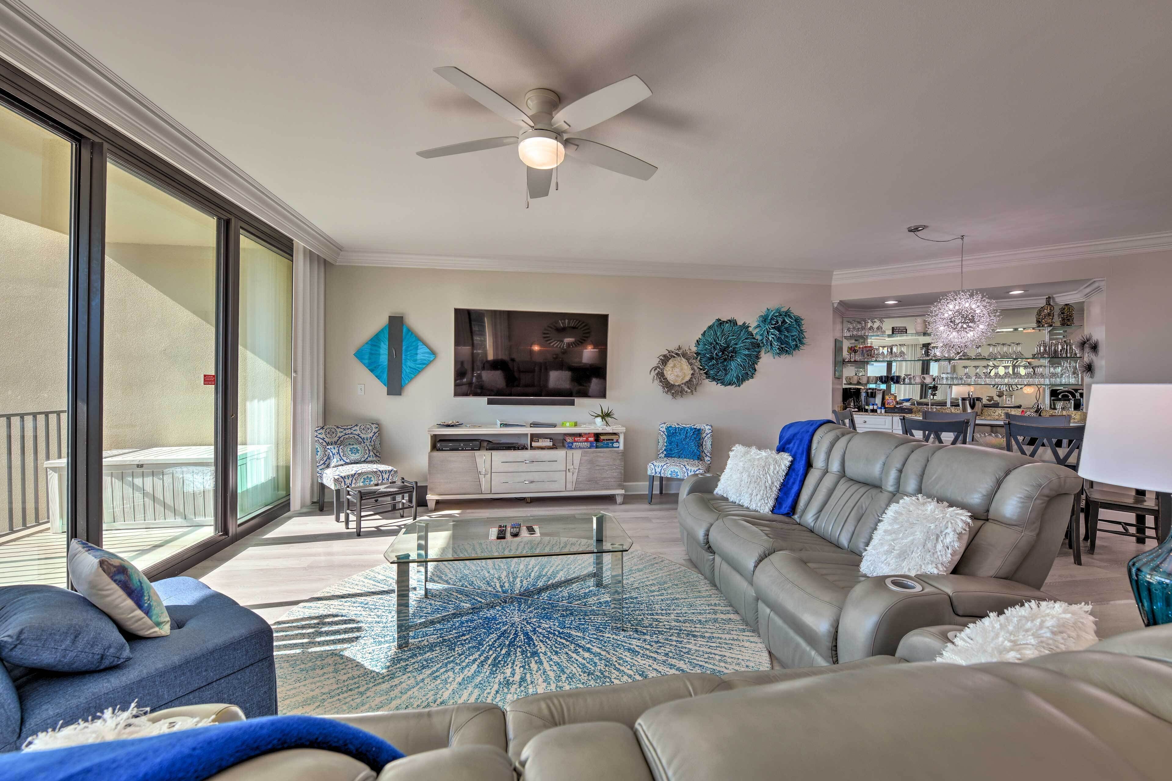 Top Floor Condo w/ Resort-Style Amenities!