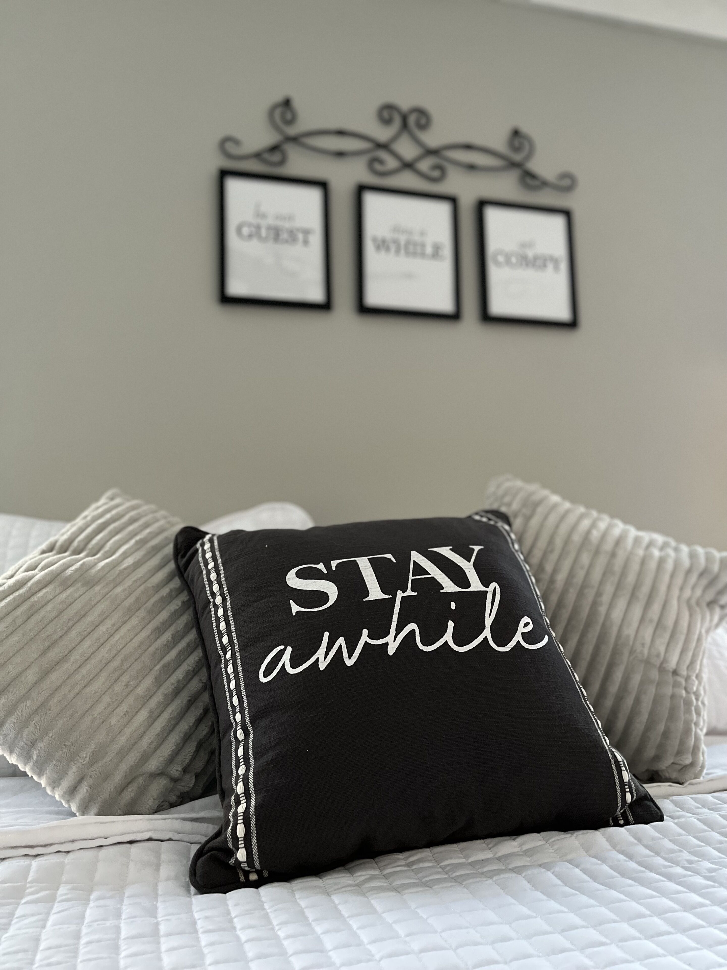 Historic Tree-Themed Home Minutes from Birch Run/Frankenmuth