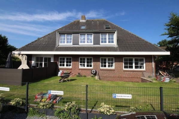 Apartment (Seaside Amrum 12) | Exterior - Seaside Amrum 12 (Norddorf)