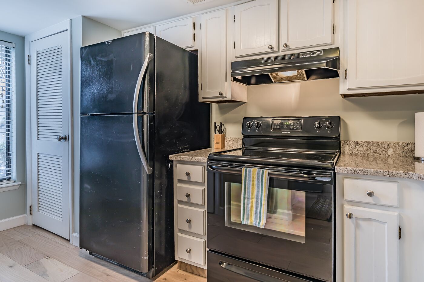 New Listing - Overlooking the Pool with Beach Views