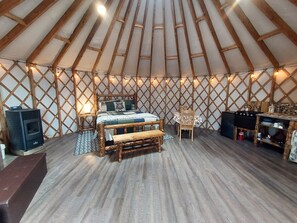 Suíte estúdio família, várias camas, cozinha, vista para a montanha | Roupas de cama premium, individualmente decorados