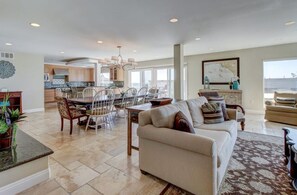 Smart TV, lareira, Netflix, DVD player