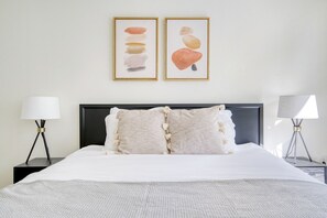 2 chambres, fer et planche Ă repasser, Wi-Fi, draps fournis