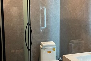 Bathroom - Ziteng Hotel (Pengshui County)