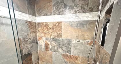 Cowley Cozy Cottage 3 Bed/ 2 Bath