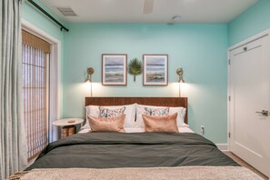 2 chambres, fer et planche à repasser, Wi-Fi gratuit, draps fournis