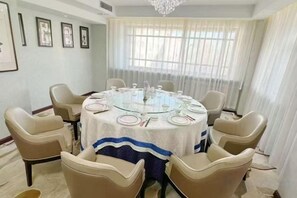 Dining - International Hotel (Hegang)