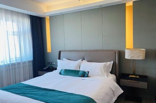Runsha International Hotel