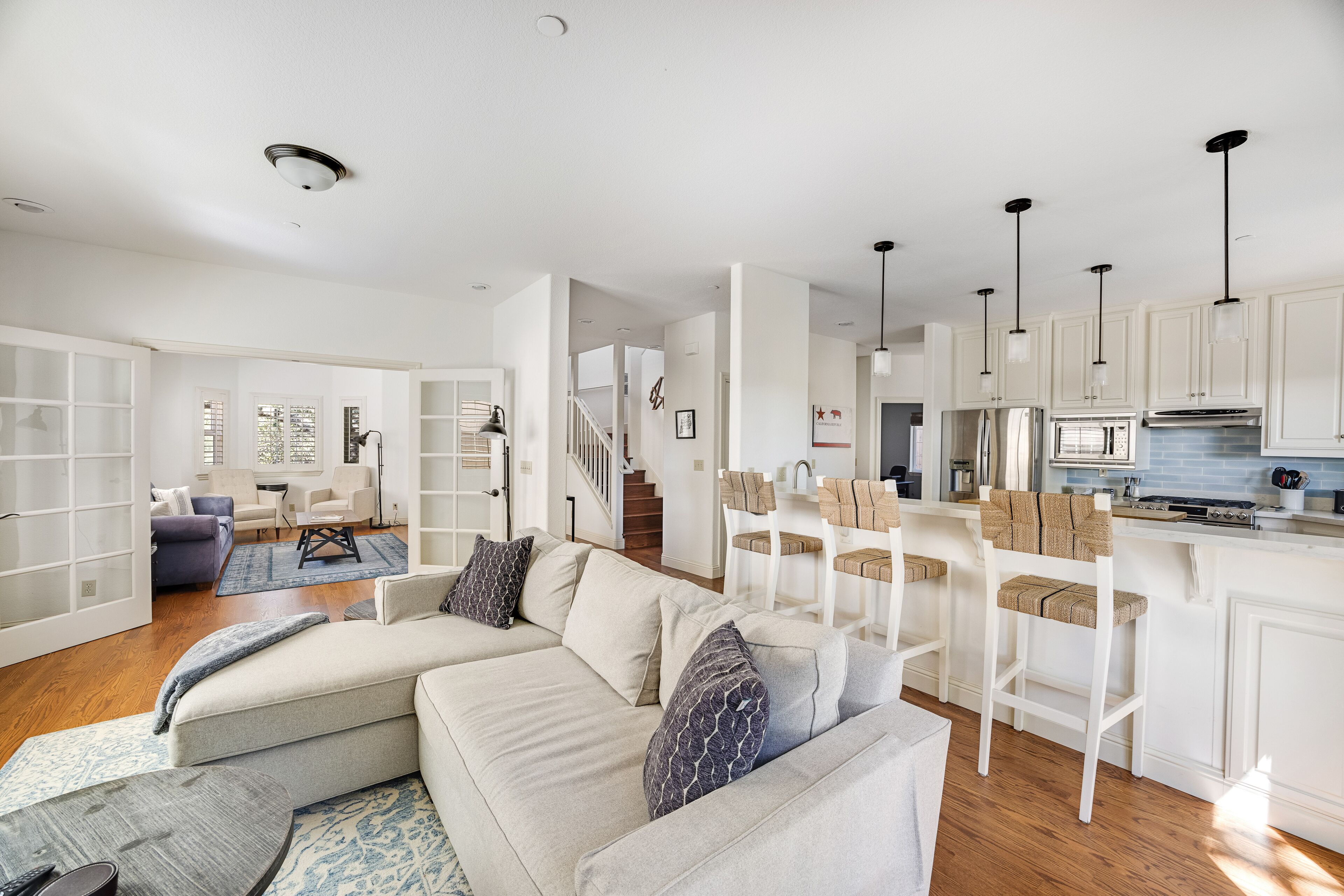 Luxury sun-filled home with private pool and hot tub, gourmet kitchen, & W/D