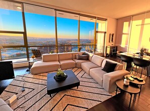 TV connectée, écrans d'ordinateur, imprimantes