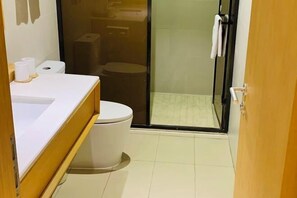 Bathroom - Ji Hotel (Shanghai)