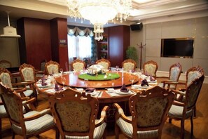 Unclassified image, 5 of 100, button - Guoluo Hotel (Xining)