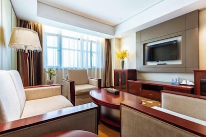Guoluo Hotel