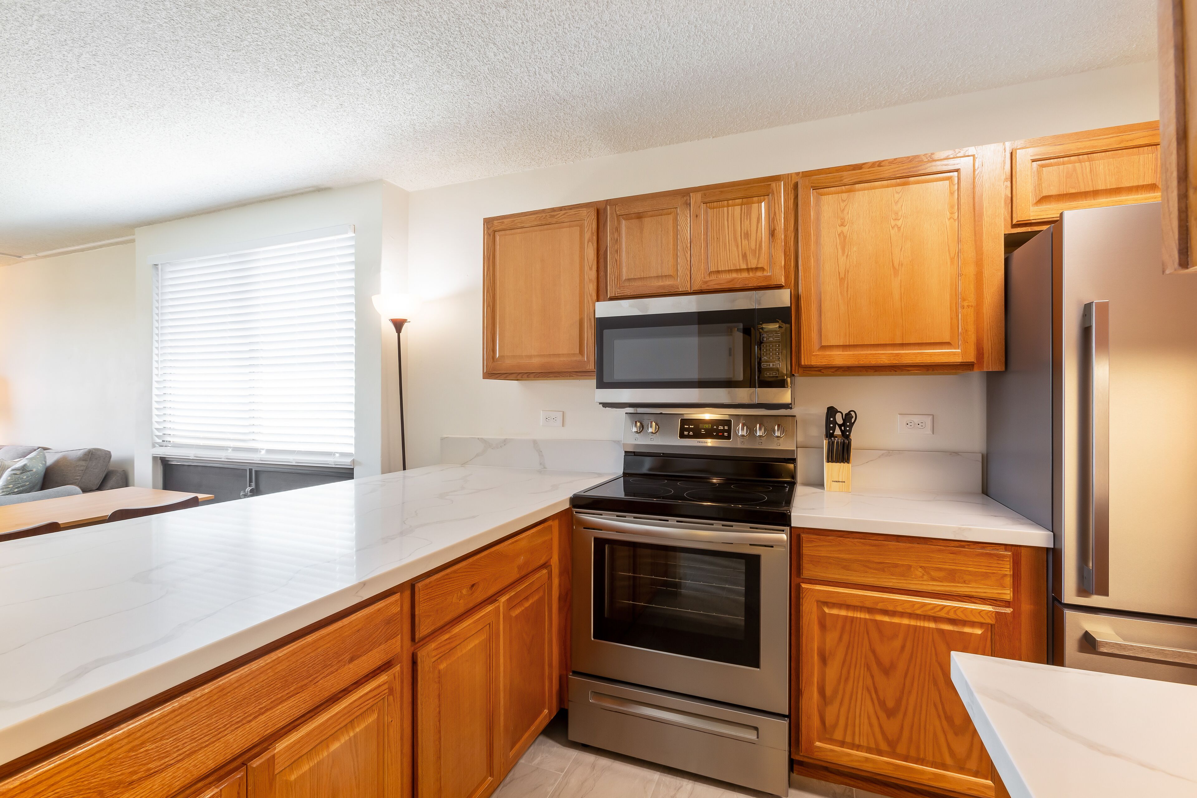 Wonderful home close to beach & activities w/shared pool & private washer/dryer