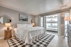 1 chambre, bureau, fer et planche à repasser, lit parapluie