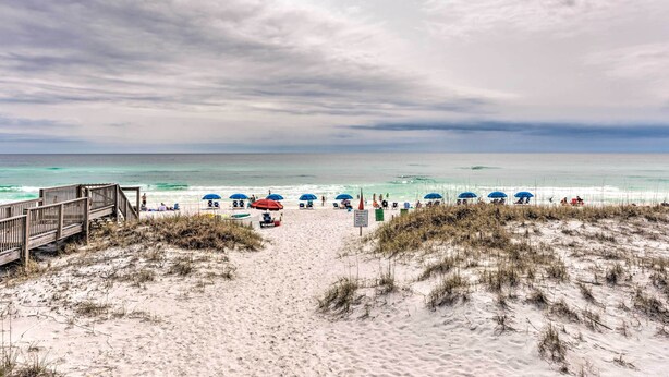 Strand