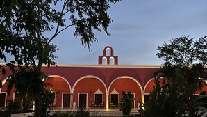 Unclassified image, 2 of 72, button - Hacienda Maria Elena Yucatán (Ticul)