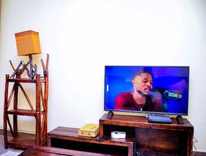 디럭스 아파트 | TV