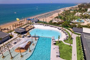 หาดส่วนตัว, ดำน้ำ, สกีน้ำ, วินด์เซิร์ฟ