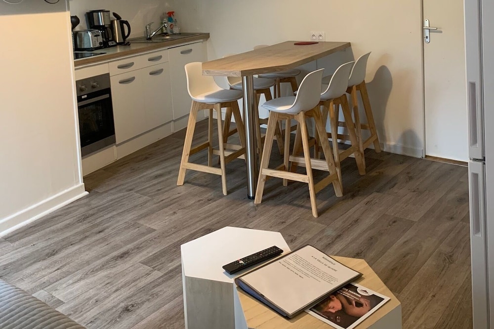 Duplex 6 people, 2 bedrooms, wifi near the center