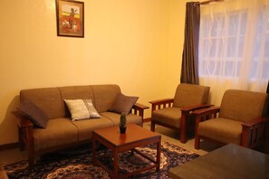 Comfort House | Living area | 14-inch Smart TV with digital channels, TV - Stay.Plus Ebony Mara House (Narok)