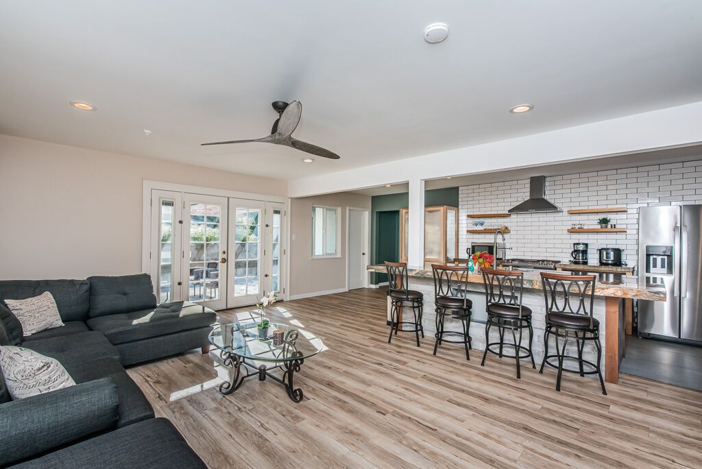 Pet Friendly Oceanside Vacation Rental