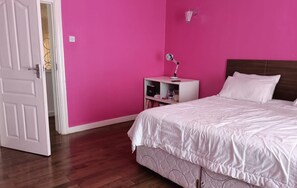 Casa Executive | 5 camere, ferro/asse da stiro, Wi-Fi gratuito, lenzuola