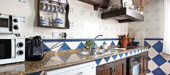 Holiday Home Casa La Perla - Solo Familias with Wi-Fi