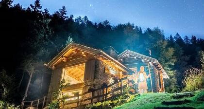 Chalet 'Panorama Res Albert' with Mountain Views, Wi-Fi and Garden