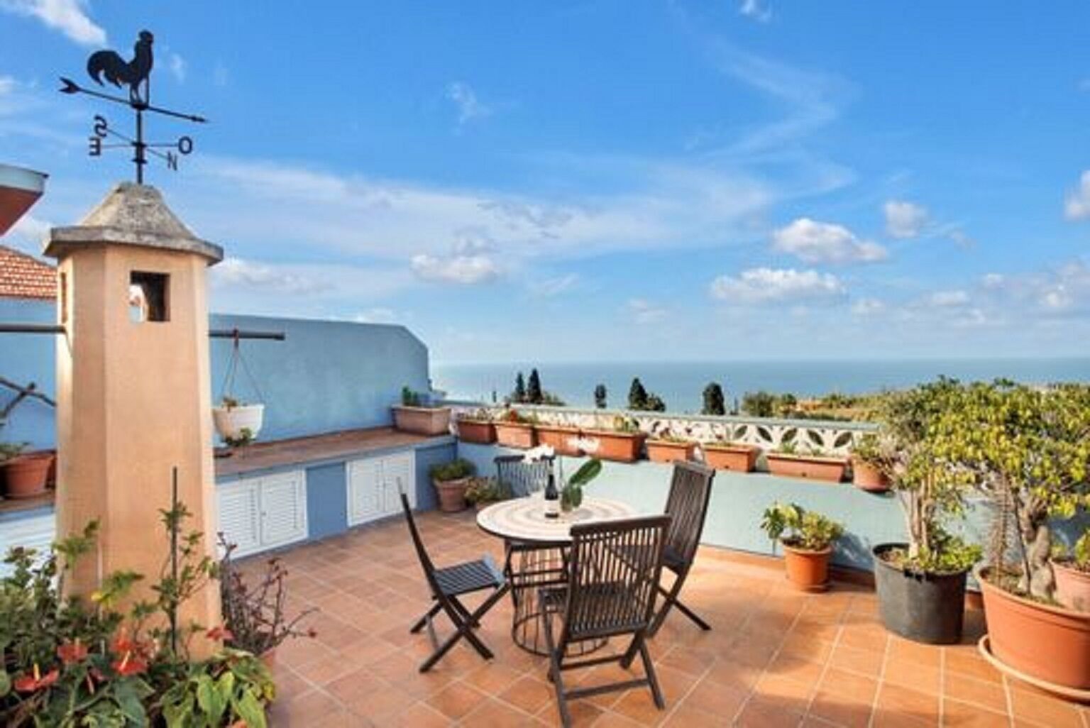 Rural House Of Roses Realejos close to the Sea with Garden & Wi-Fi