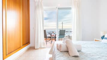 3 間睡房、熨斗/熨衫板、免費 Wi-Fi、床單