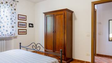 2 chambres, Wi-Fi gratuit, draps fournis