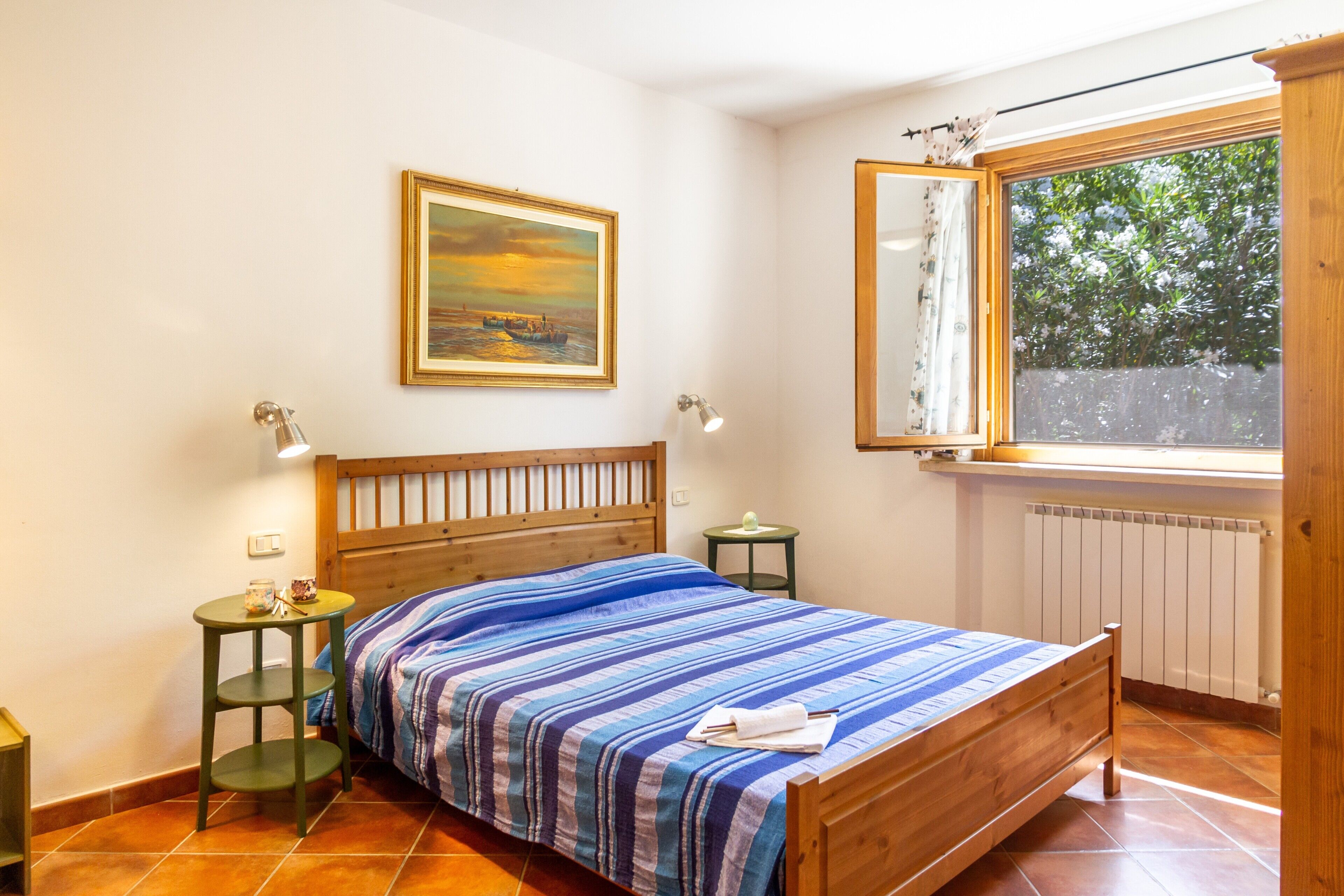 1 camera, Wi-Fi gratuito, lenzuola