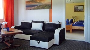 Unclassified image, 2 of 15, button