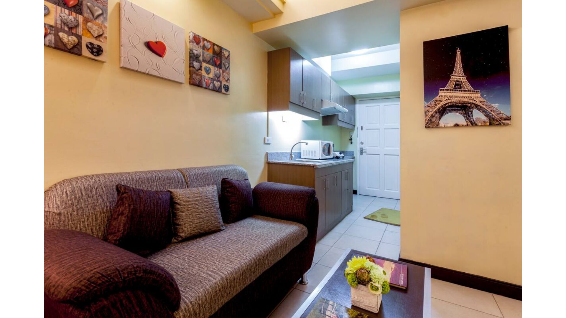 Couple's Getaway|Netflix|Fast net|Parking nr MAKTI