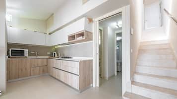 Kühlschrank, Ofen, Herdplatte, Geschirrspüler