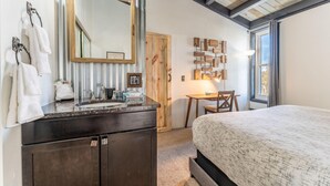 아파트 (2 Bedrooms)