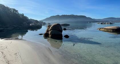 Villa Climatisée avec Terrasse à 200m de la Plage - Porto-Vecchio