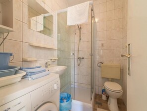 Bathroom - Apartments Lucia Biograd (Biograd na Moru)